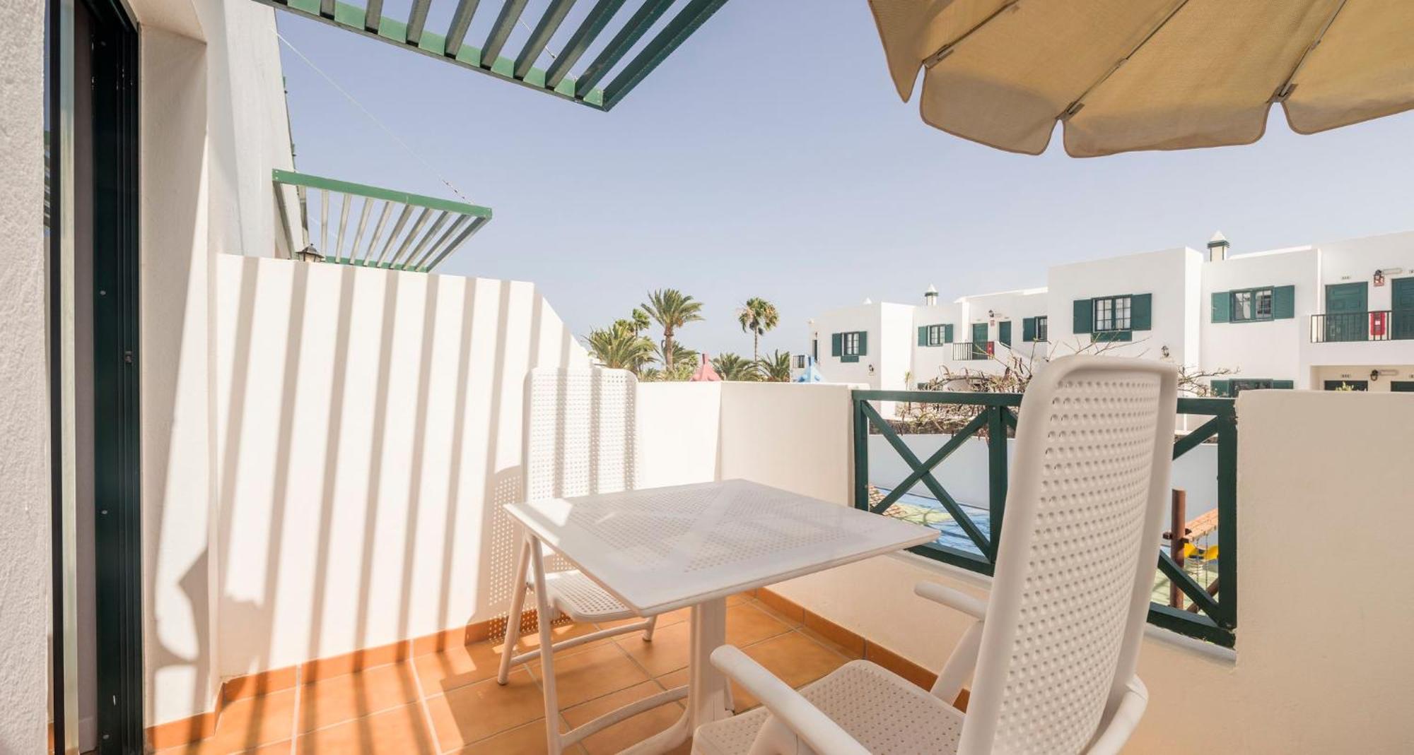 Ilunion Costa Sal Lanzarote Aparthotel Puerto del Carmen  Room photo
